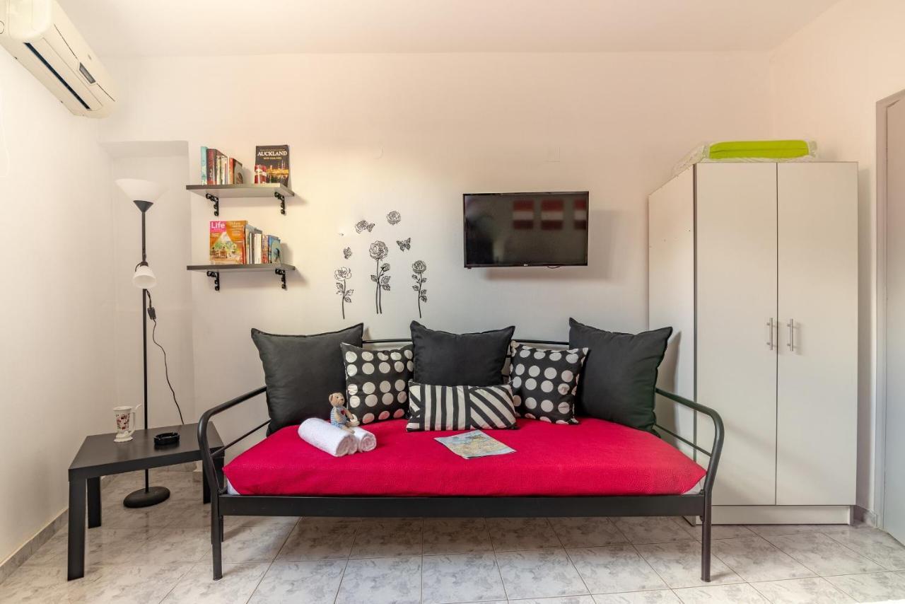 Litsa'S Suite Candia Esterno foto